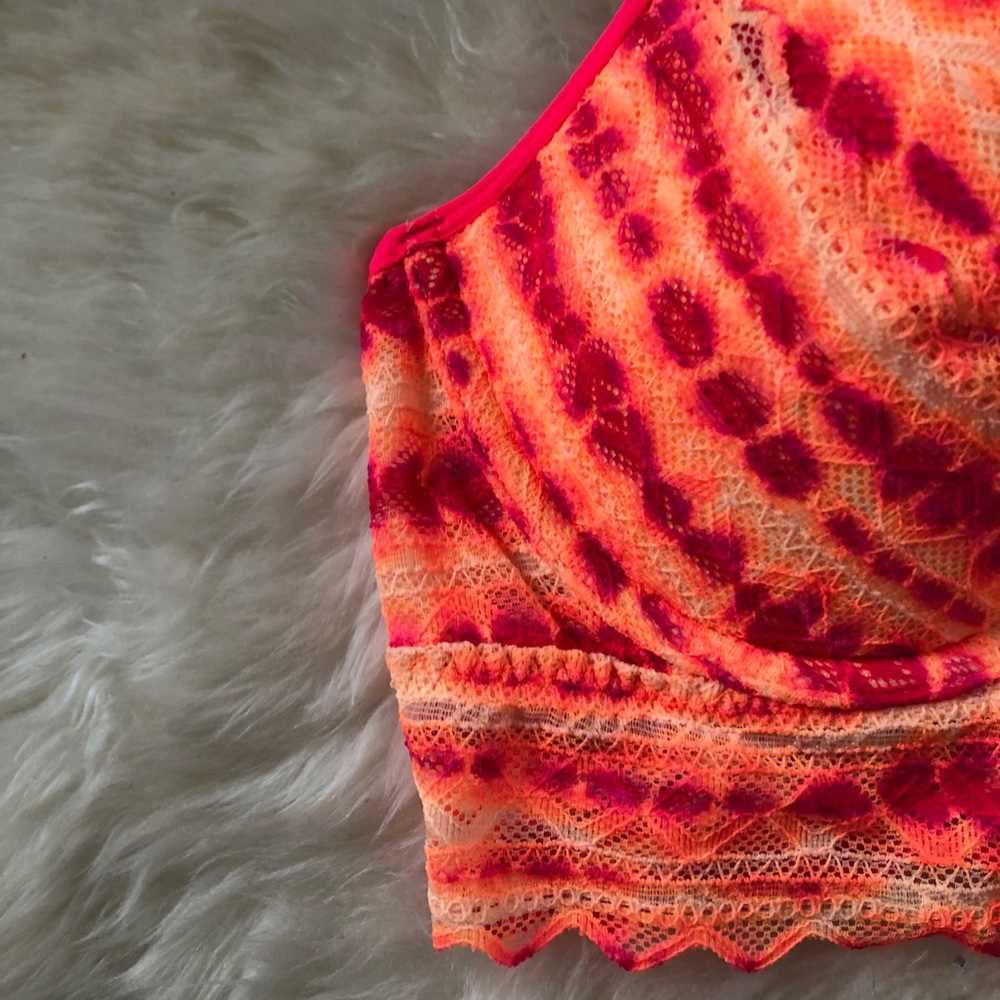 NWT VS Pink Orange and Pink Tie-Dye Lace Bralette - Picture 2 of 4